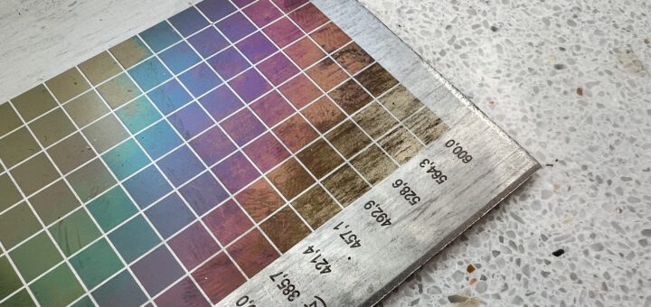 Farbe Faserlaser Edelstahl